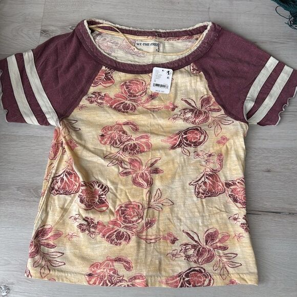 Free People Wish You Were Here Floral Print Short Sleeve Tee size medium nwt‎ - Picture 6 of 7